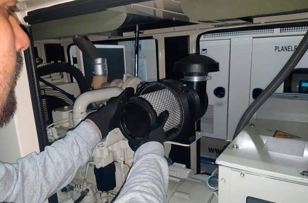 Mantenimiento de Plantas de Luz en CDMX